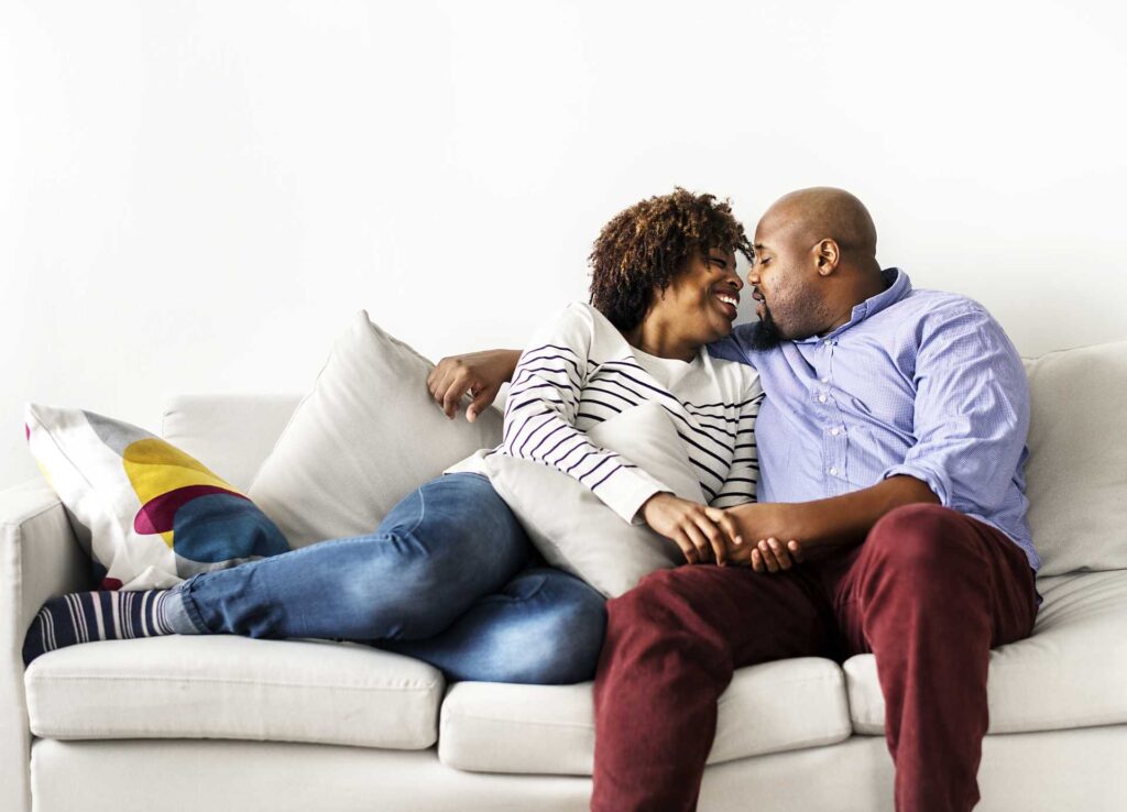 happy-couple-personal-taxes-Ottawa
